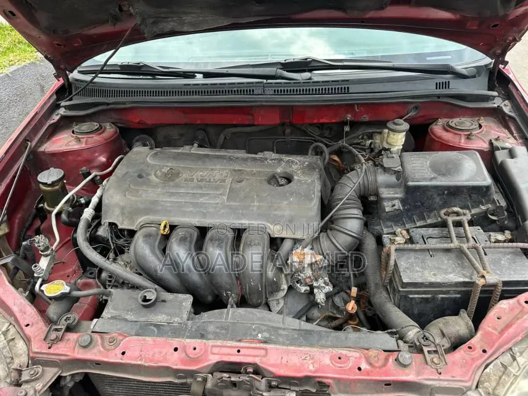 Toyota Corolla 2004 Red