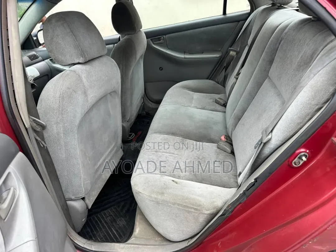 Toyota Corolla 2004 Red