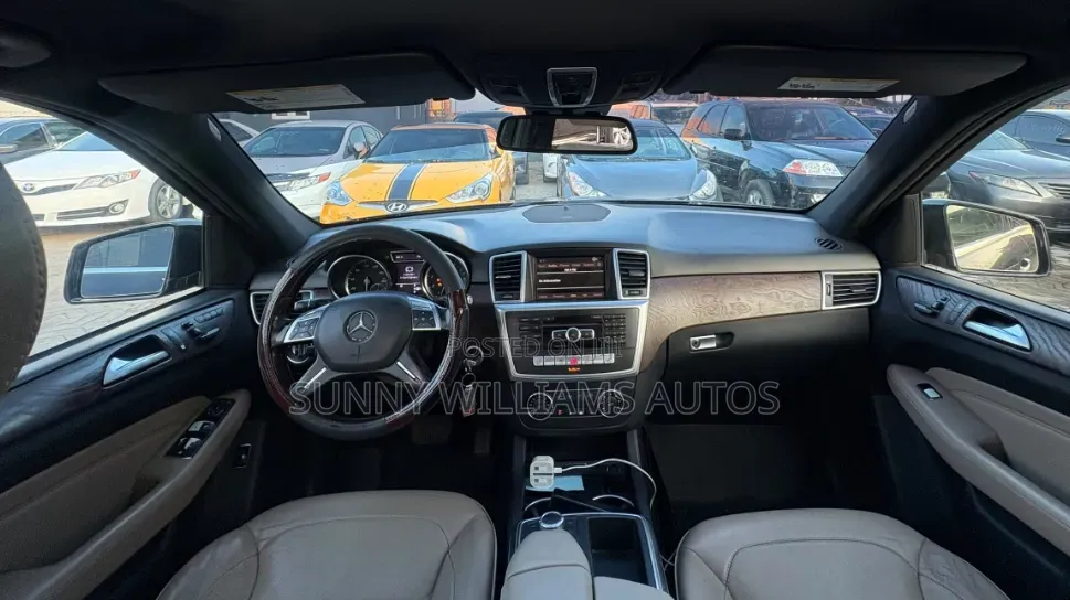 Mercedes-Benz M Class 2012 Black