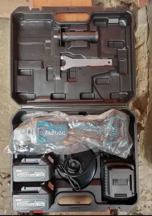 Makita Cordless Angle Grinder- With 2 Batteries - Brushless