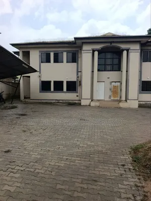 3bdrm Block of Flats in Garki 2 for rent