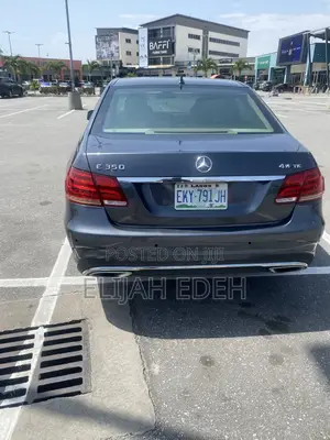 Mercedes-Benz E350 Base 4dr Sedan RWD (3.5L 6cyl 7A) 2010 Gray