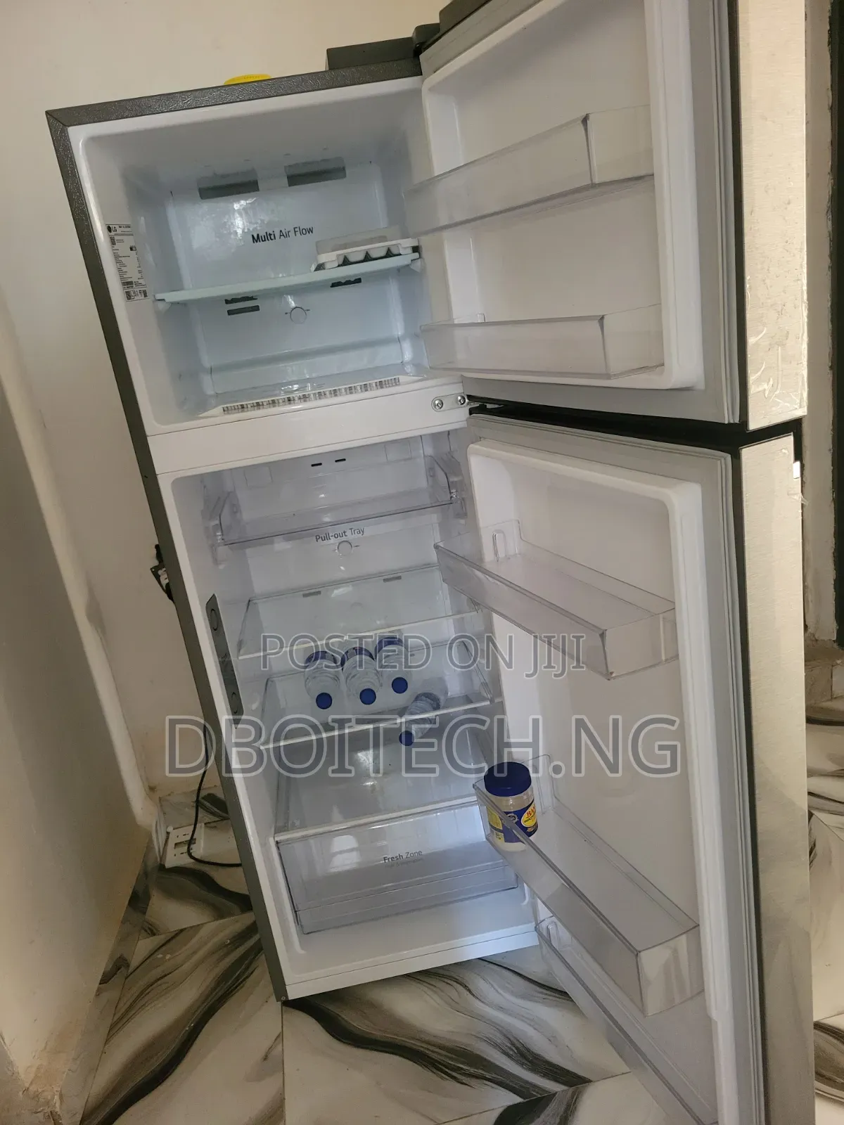 LG Smart Inverter Fridge
