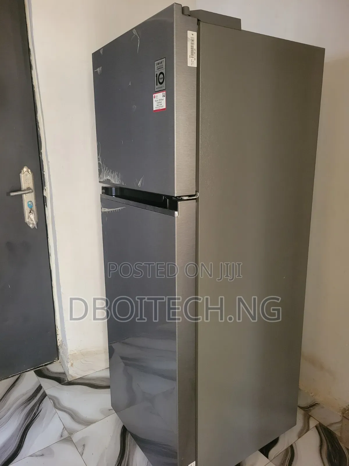 LG Smart Inverter Fridge