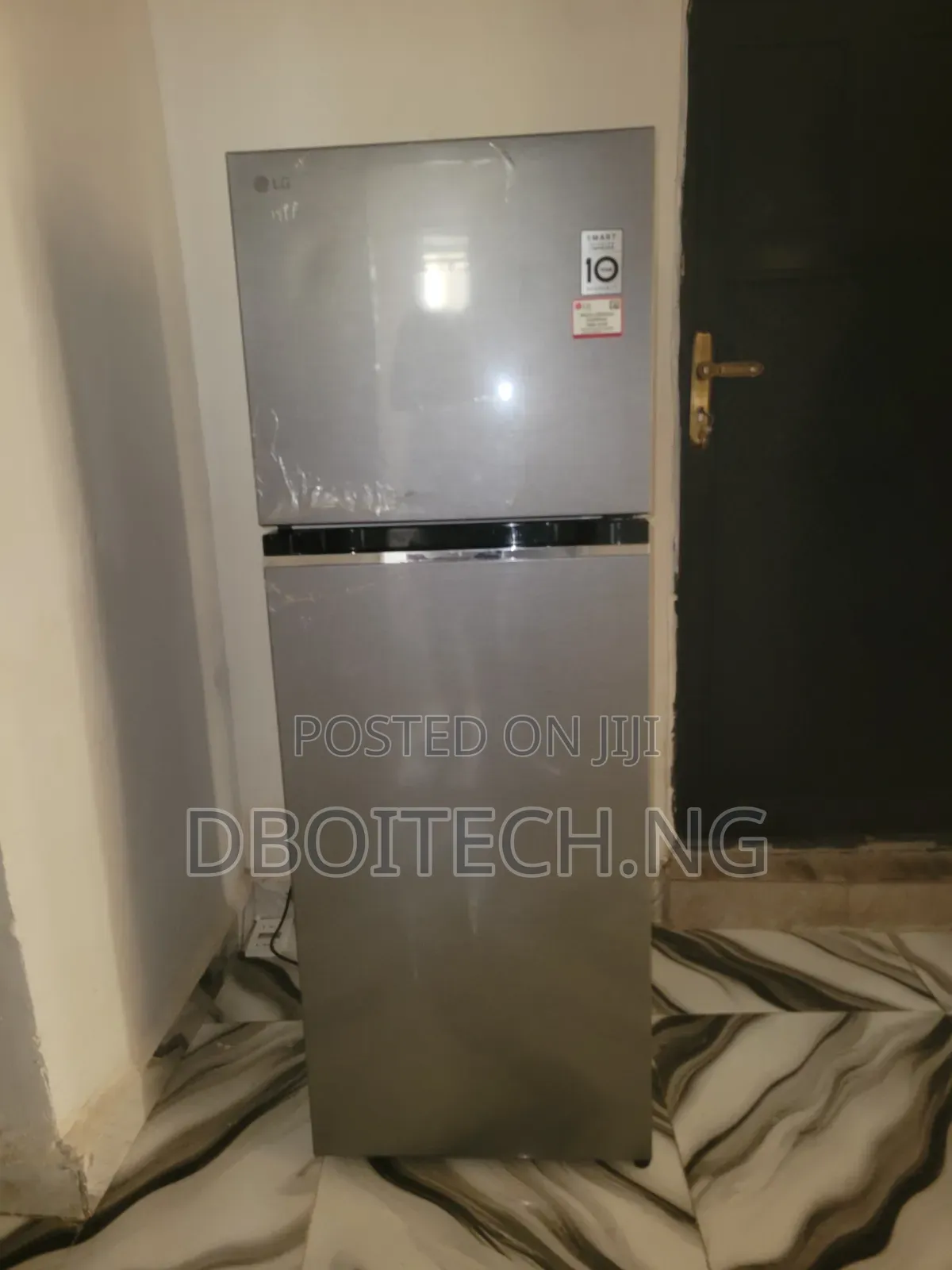 LG Smart Inverter Fridge