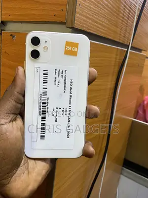 Apple iPhone 11 256 GB White