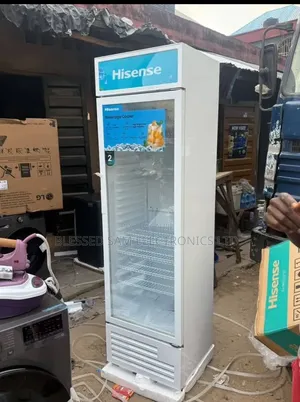 Brand New Hisense Showcase Freezer 277 Litre High Quality > 2 Yrs