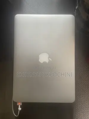 Laptop Apple MacBook Pro 2015 16GB Intel Core i5 SSD 256GB