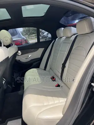 Mercedes-Benz C400 4Matic AWD Sedan (3.0L V6 7A) 2015 Black
