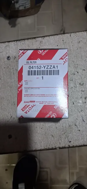 OEM Toyota Oil Filter. 3GR / 4GR Engine, Camry V6, Highlander, Sienna,