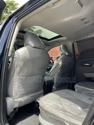 Toyota Highlander XLE AWD 2020 Blue