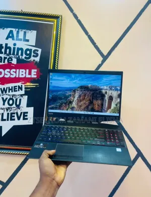 Laptop HP Omen Pro 16GB Intel Core i9 SSD 256GB