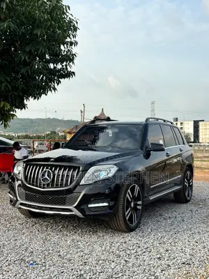 Mercedes-Benz GLK-Class 2014 Black