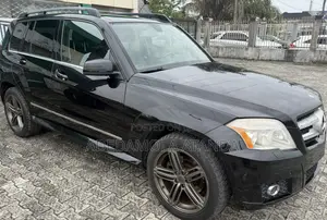 Mercedes-Benz GLK-Class 2010 Black