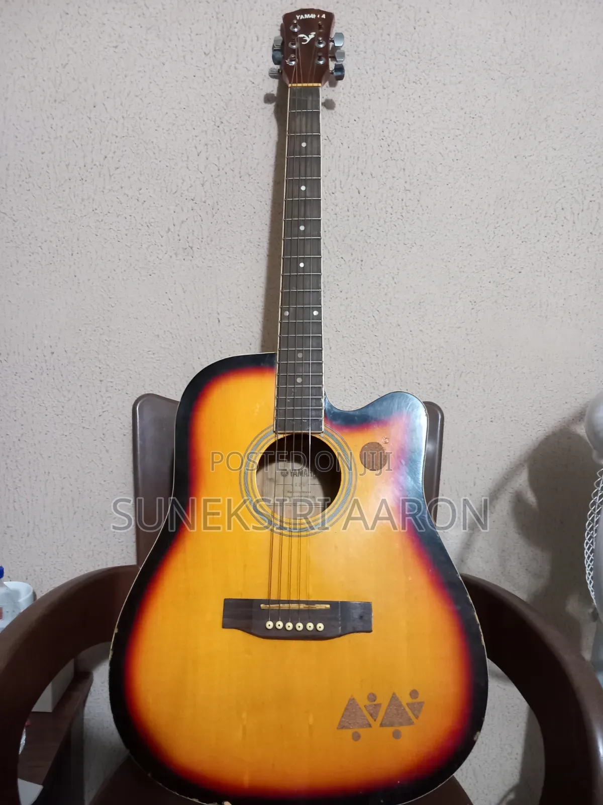 Yamaha Electric Acoustic Guitar