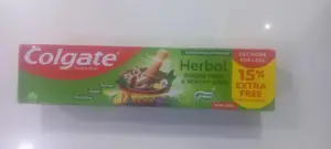 Colgate Herbal Toothpaste 130g – Strong Teeth & Healthy Gums