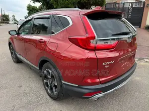 Honda CR-V Touring AWD 2019 Orange