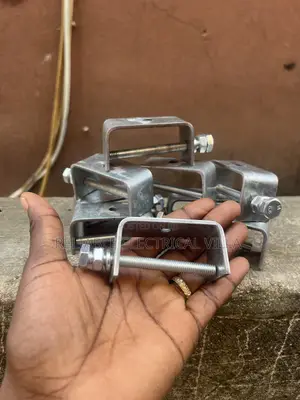 Hooks/Hangers