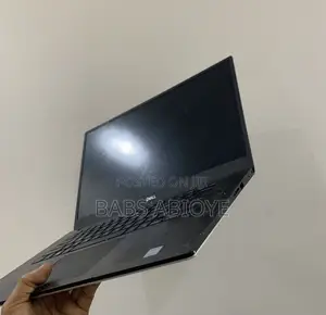 Laptop Dell Latitude 5530 16GB Intel Core i7 SSD 512GB