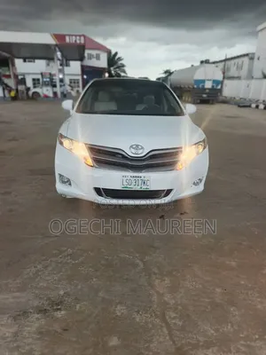 Toyota Venza 2012 White