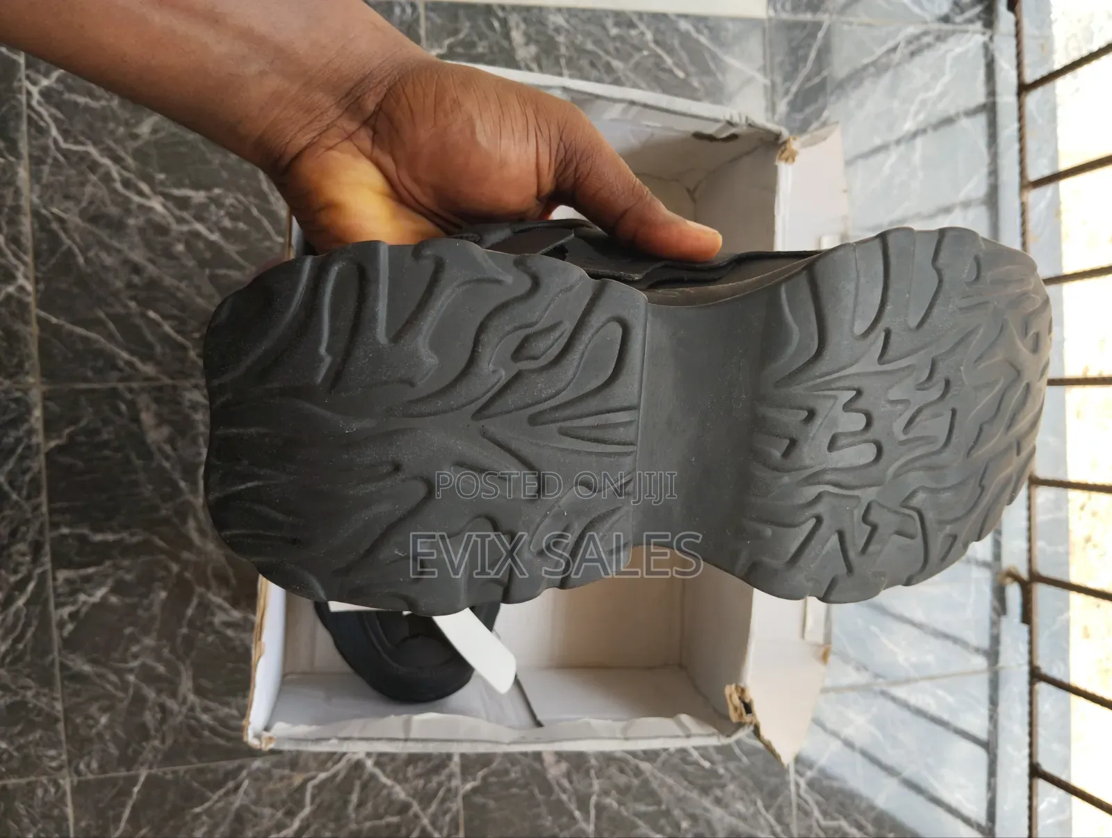 Louis Vuitton Sneakers