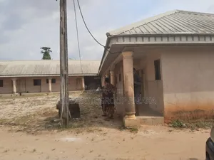Studio Apartment in Abraka, Ethiope East for sale
