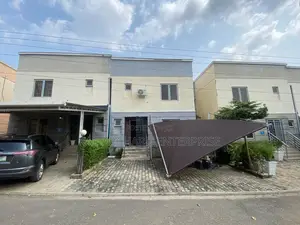 4bdrm Duplex in Life Camp for sale
