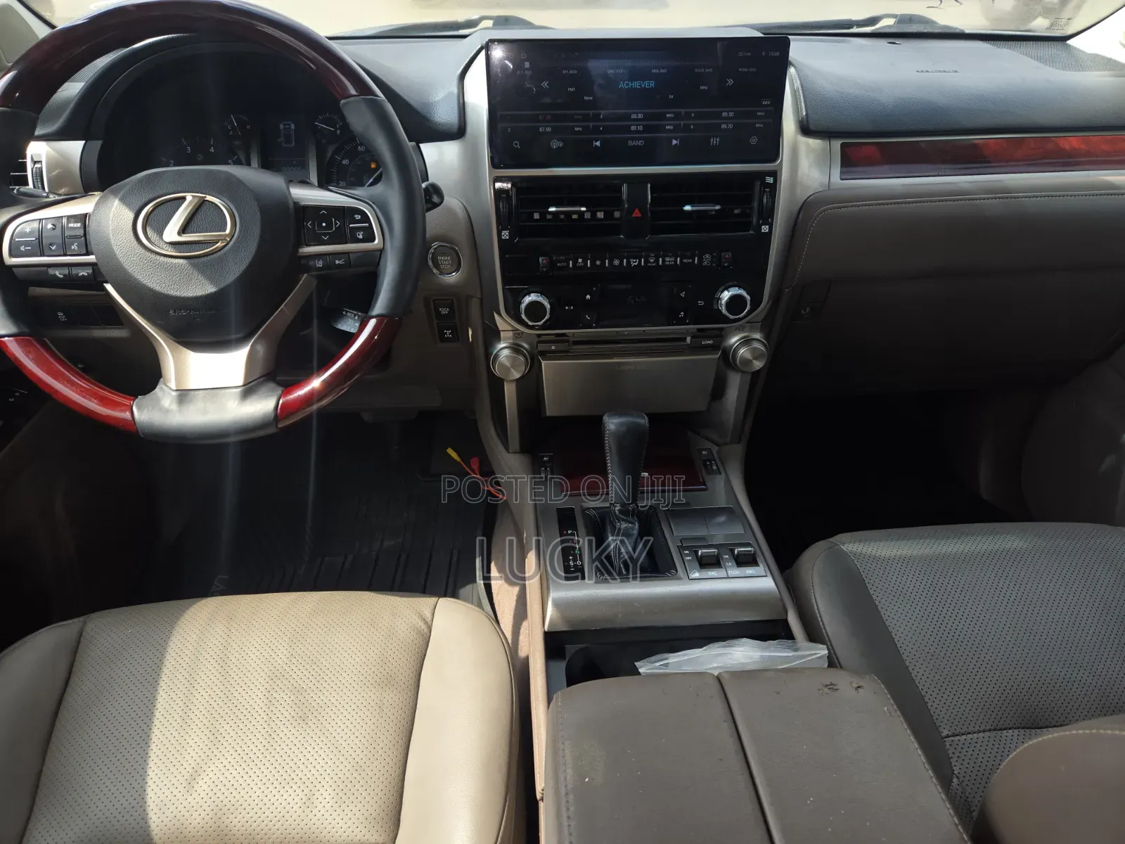 Lexus GX 460 2012 Gold