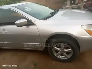 Honda Accord 2.0 Comfort 2005 Silver