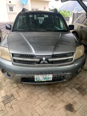 Mitsubishi Endeavor 2006 Gray