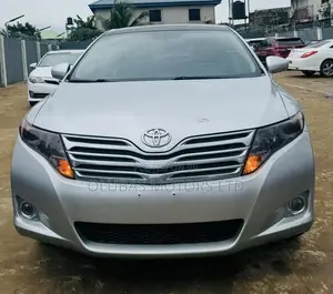 Toyota Venza Limited 2010 Silver