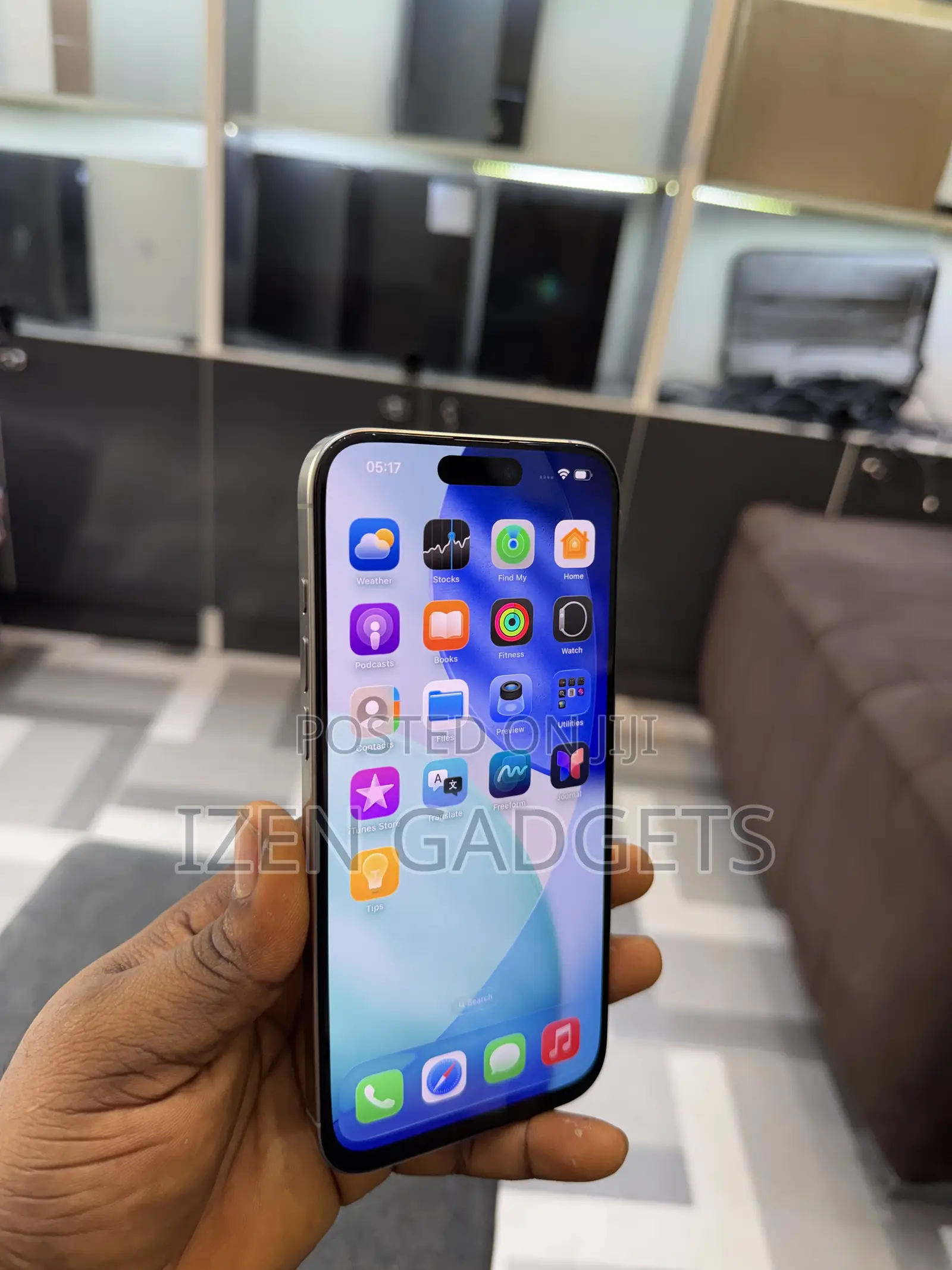 Apple iPhone 16 Pro Max 256 GB Gray