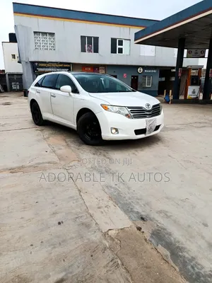 Toyota Venza V6 AWD 2012 White
