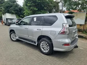 Lexus GX 460 Luxury 2018 Silver