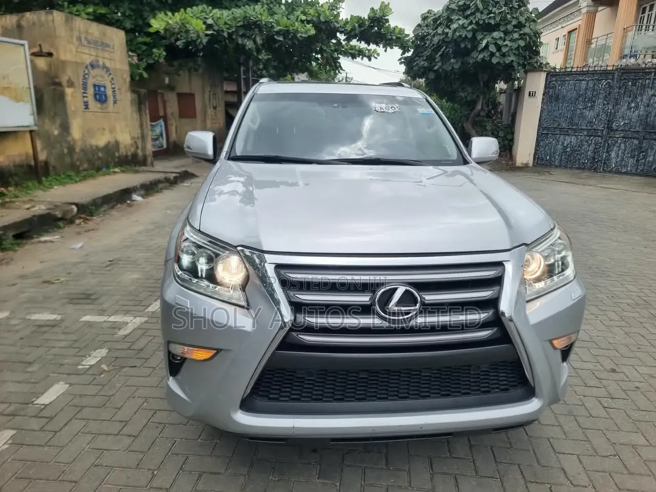 Lexus GX 460 Luxury 2018 Silver