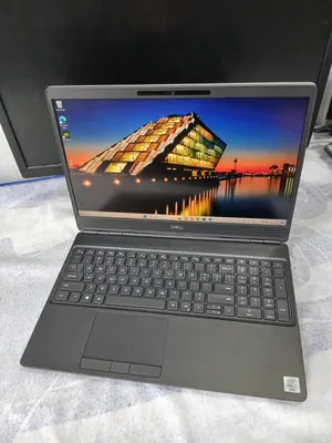 Laptop Dell Precision 15 7550 16GB Intel Core i7 SSD 512GB