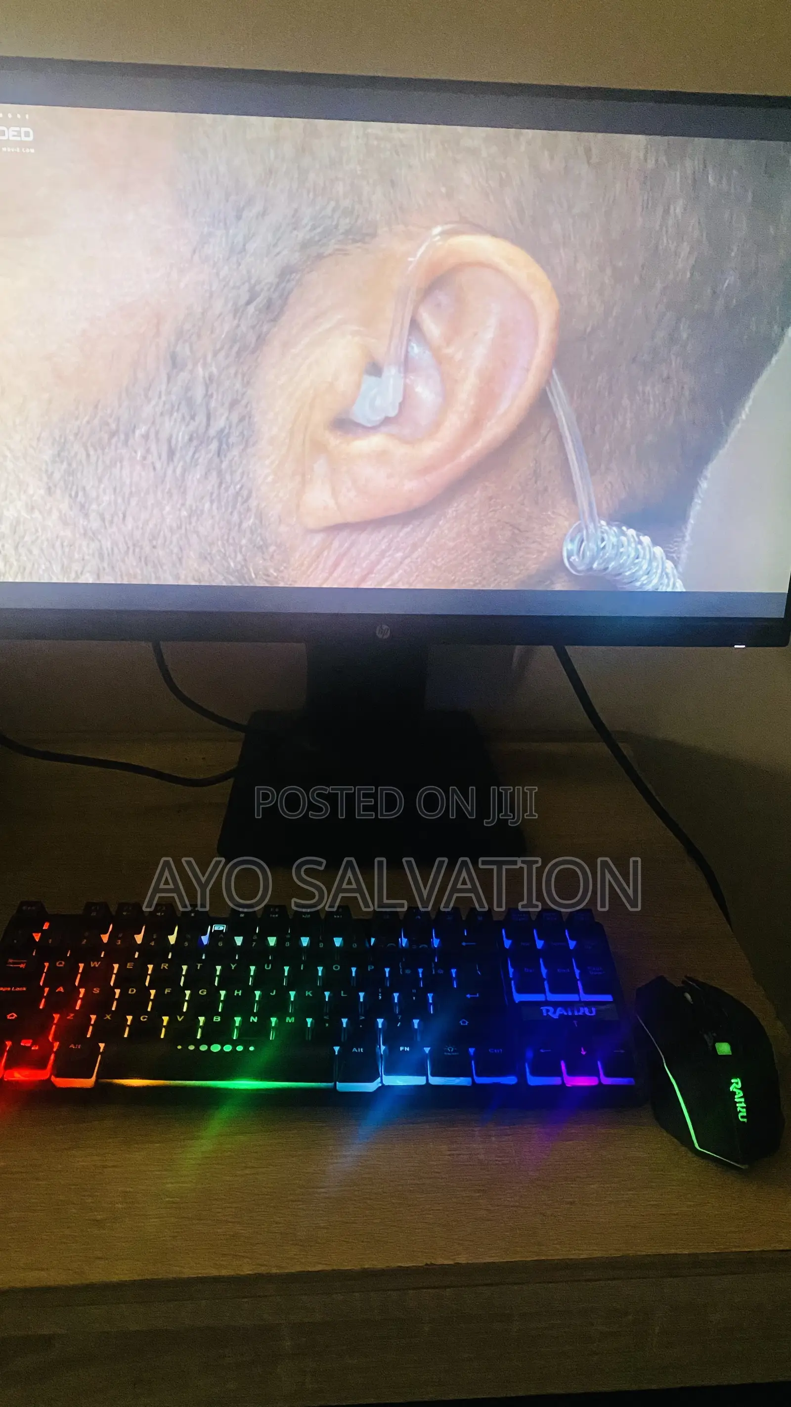 24" HP Frameless IPs Monitor With Vertical and Horizontal Stand