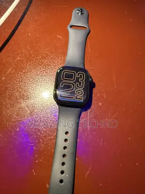 Apple Watch Series 10 (42mm) JET BLACK