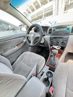 Toyota Corolla 2005 White
