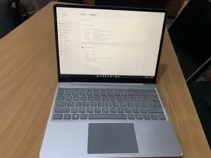 Laptop Microsoft Surface Go 8GB Intel Core i5 SSD 128GB