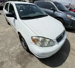Toyota Corolla 2005 White