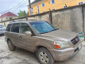 Honda Pilot 2005 Gold