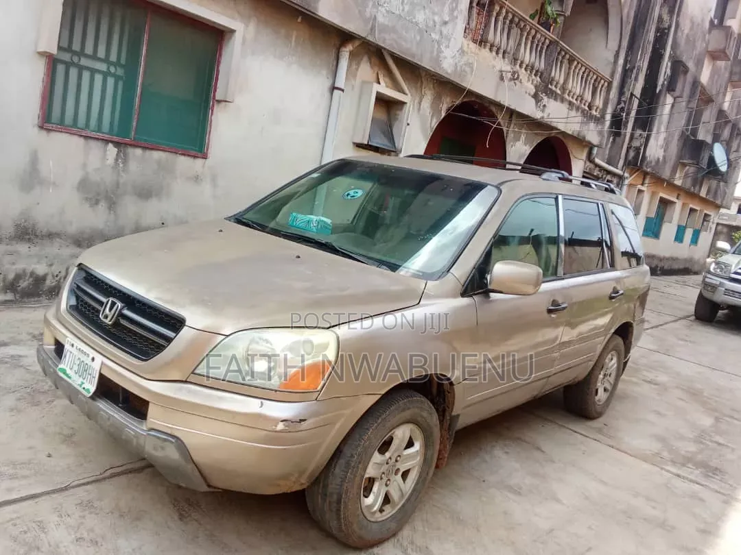Honda Pilot 2005 Gold