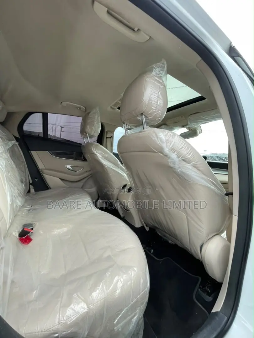 Mercedes-Benz GLC-Class 2017 White