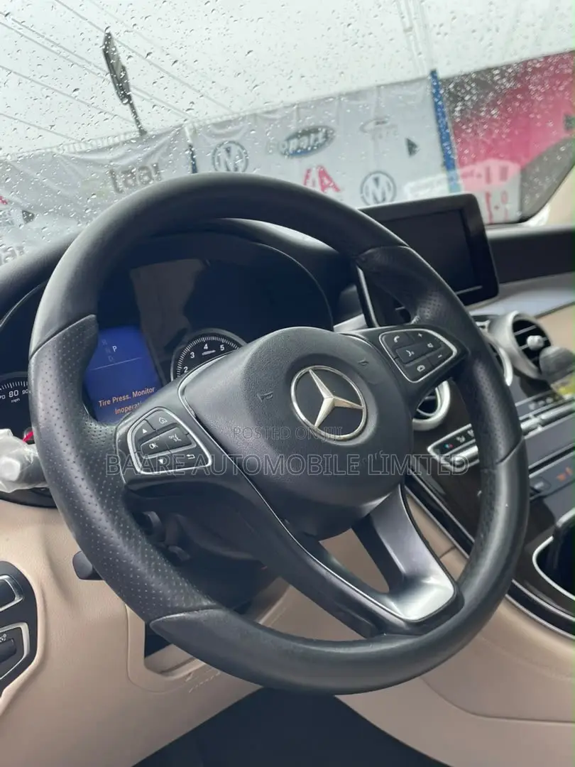 Mercedes-Benz GLC-Class 2017 White