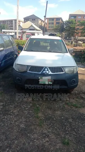Mitsubishi L200 2006 White