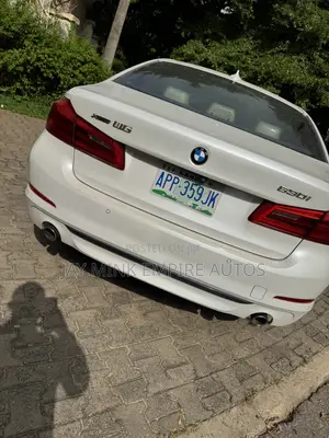 BMW 530i 2018 White