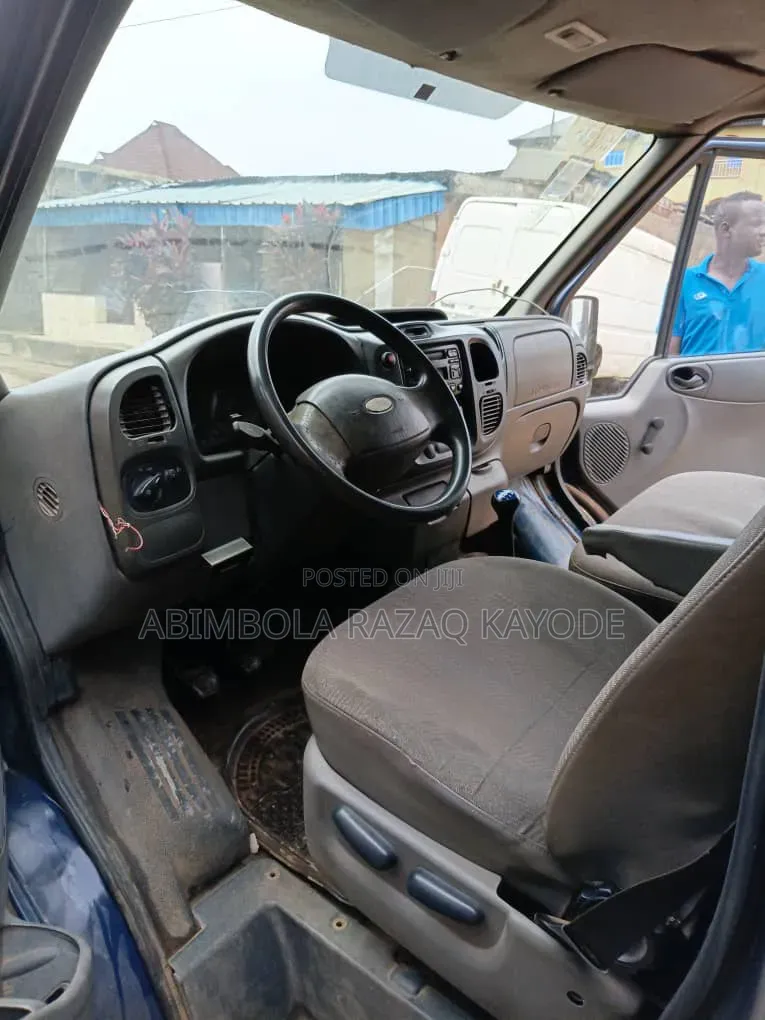 Ford Transit 1998 Blue