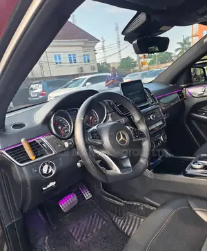 Mercedes-Benz GLE-Class AMG GLE 43 4MATIC 2018 Maroon