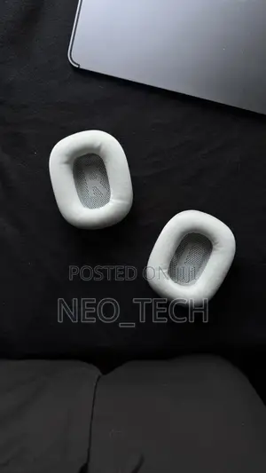 AirPods Max / Max 2 Replacement Ear Cushions – White Pair
